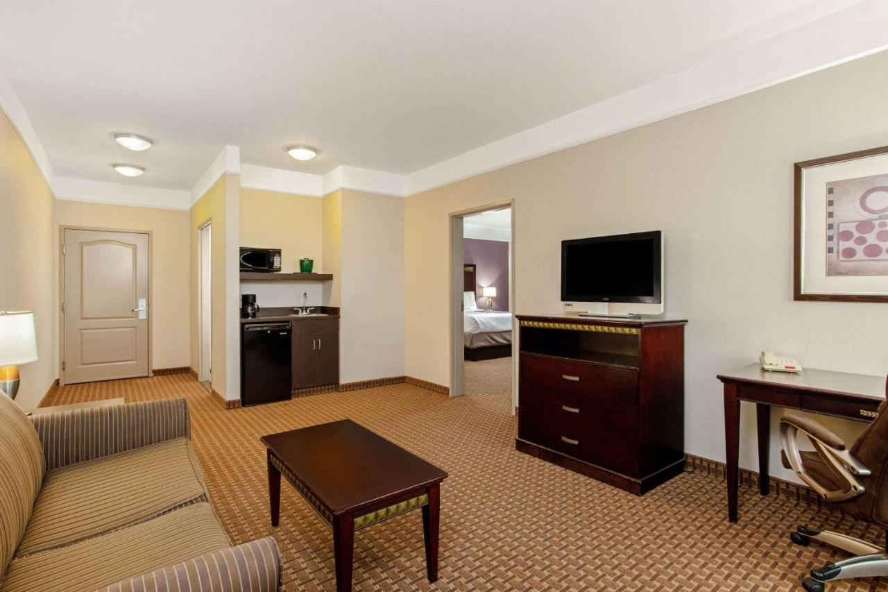 Hotel La Quinta By Wyndham Cleburne Exteriér fotografie